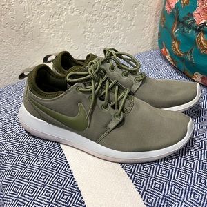 Nike Green sneakers